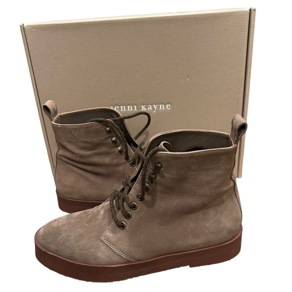 New in box Jenni Kayne tan Oiled Leather Canyon lace up Suede Boot size 37 US 7
